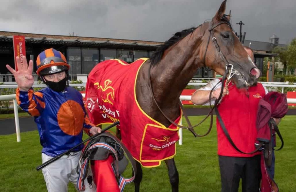 Samtiago wins the Irish Derby 2020 at the Curragh Racecourse